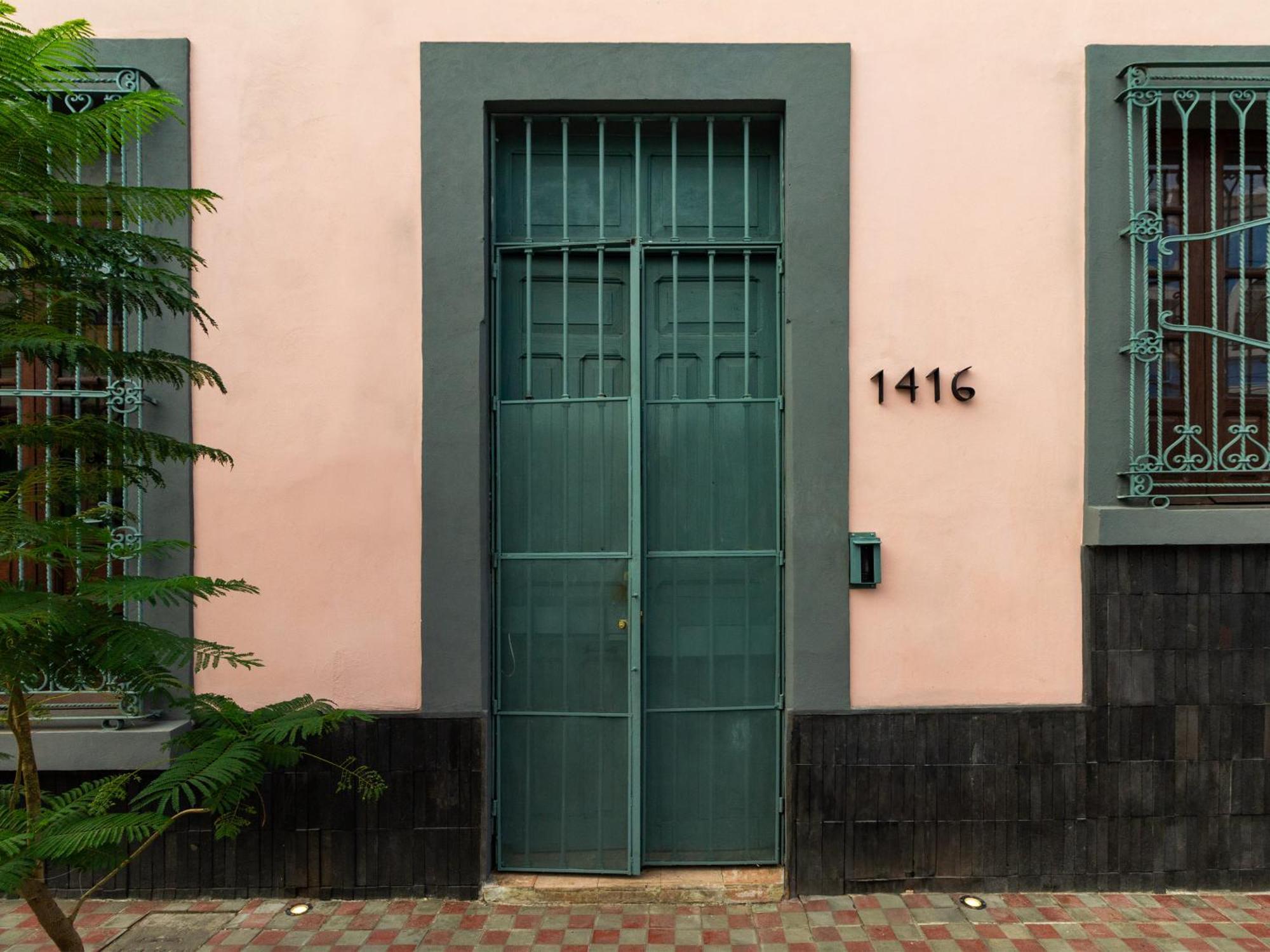 Hotel Libertad 1416 グアダラハラ エクステリア 写真